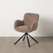 Sillón giratorio 180° envolvente en tejido taupe y patas de metal 62 x 82 x 65 cm
